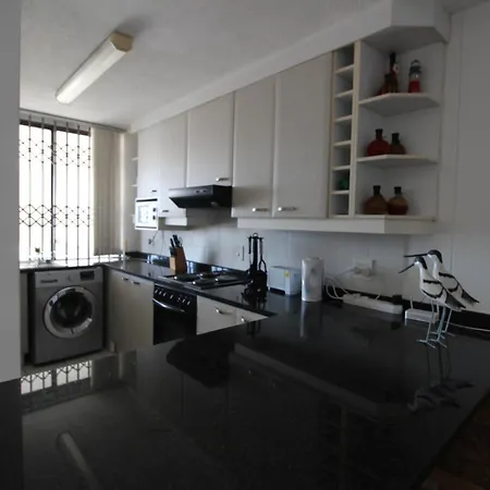 La Domaine 2 Appartement Margate Buitenkant foto